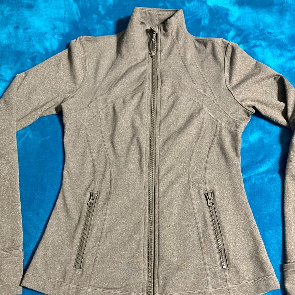 Lululemon athletic jacket/shirt